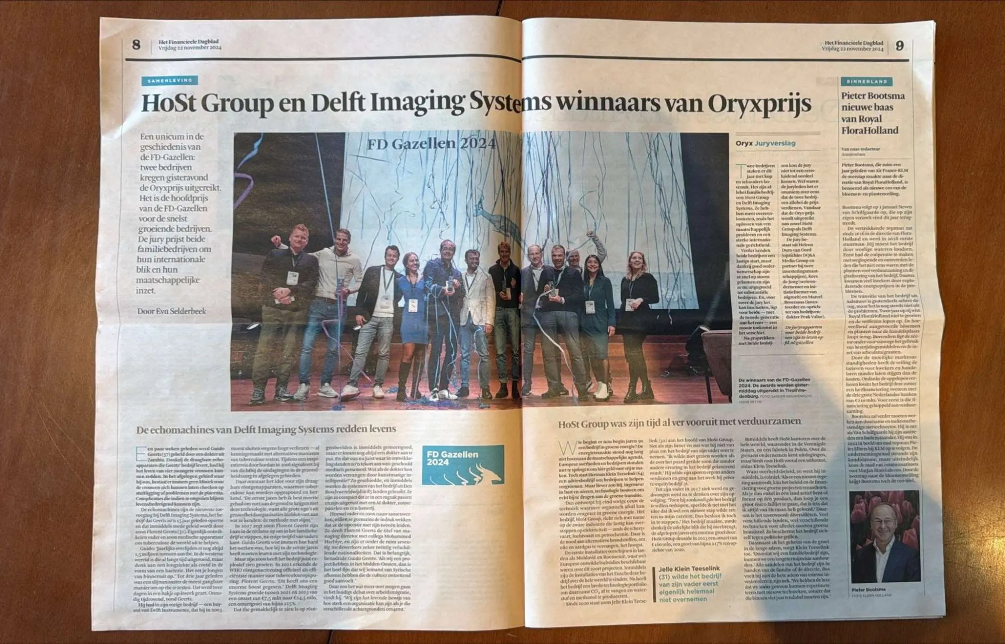 Group picture of Delft Imaging for winning the Oryz Prize