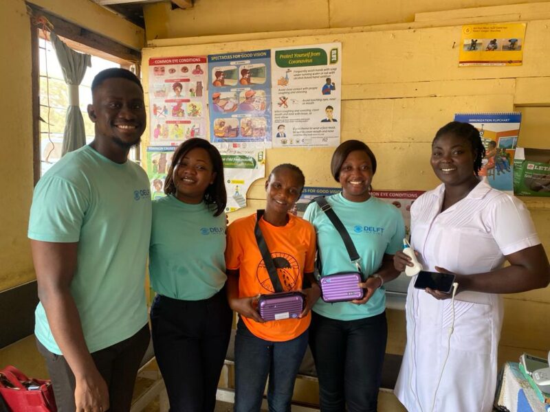 The Delft Ghana team brought BabyChecker to a local hospital and give the training to the midwives